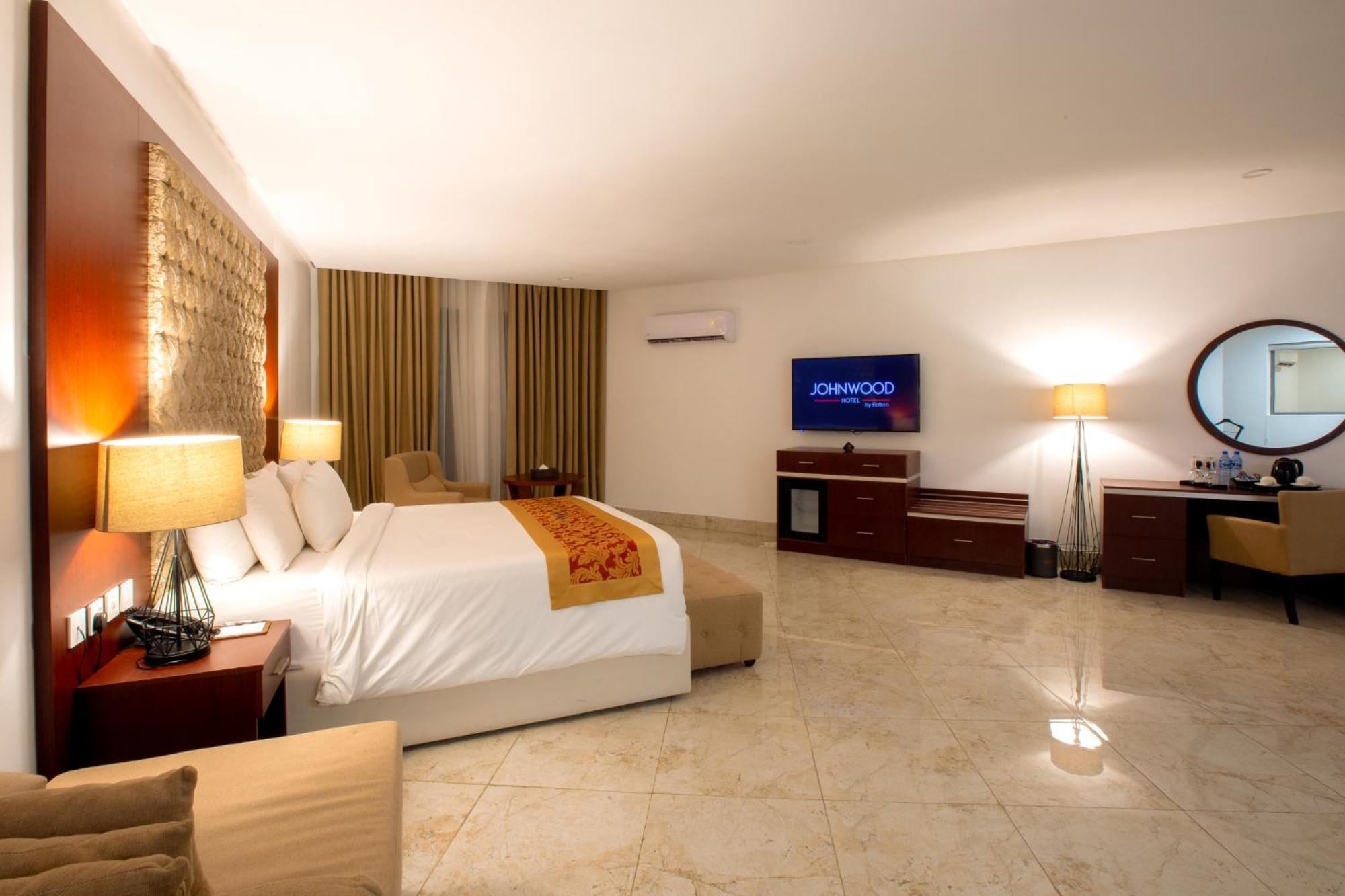 אבוג'ה Johnwood Hotel By Bolton מראה חיצוני תמונה