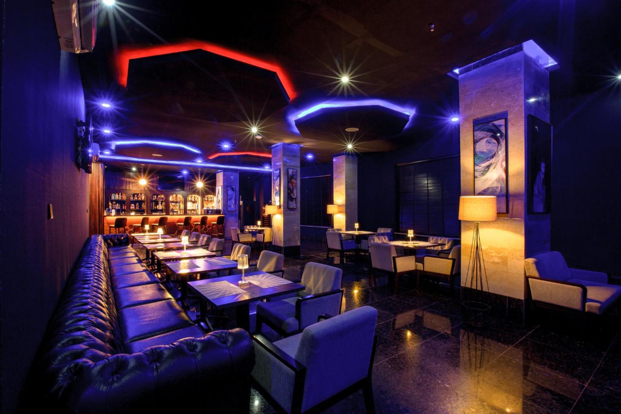 אבוג'ה Johnwood Hotel By Bolton מראה חיצוני תמונה