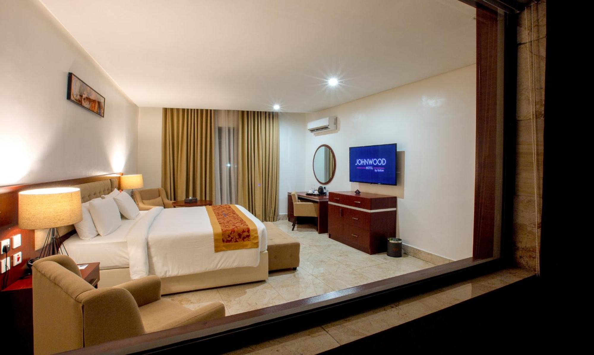 אבוג'ה Johnwood Hotel By Bolton מראה חיצוני תמונה